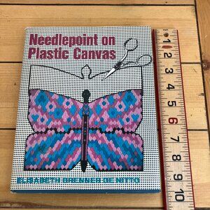 Needlepoint on Plastic Canvas Hardcover Book Brenner De Nitto Vintage 1978